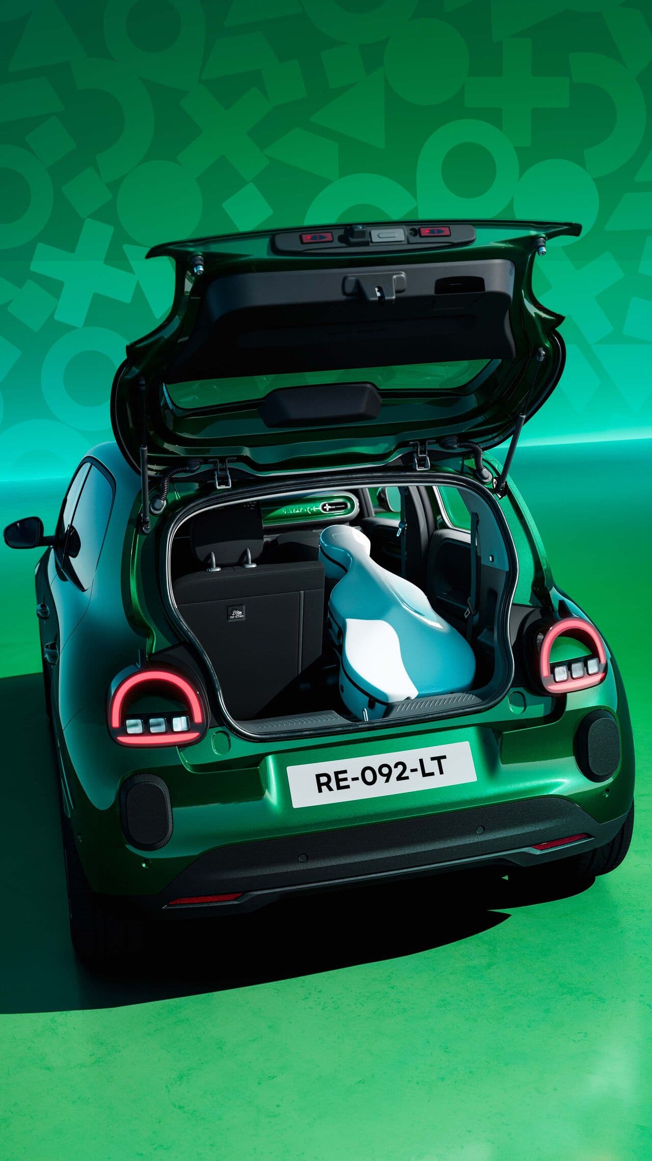 Geöffneter Kofferraum des Renault Twingo mit grossem Ladevolumen